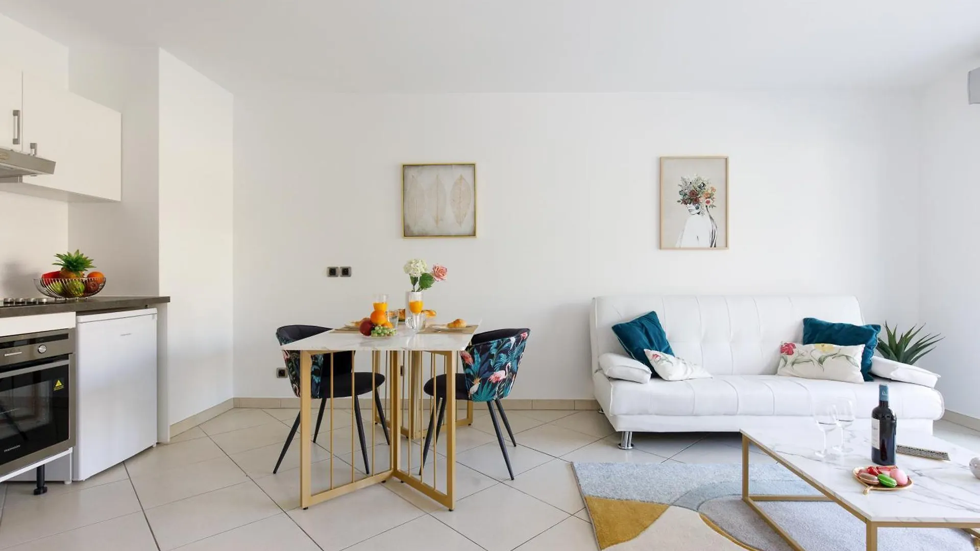 Fleury Home Yourhosthelper Κάννες 0*,