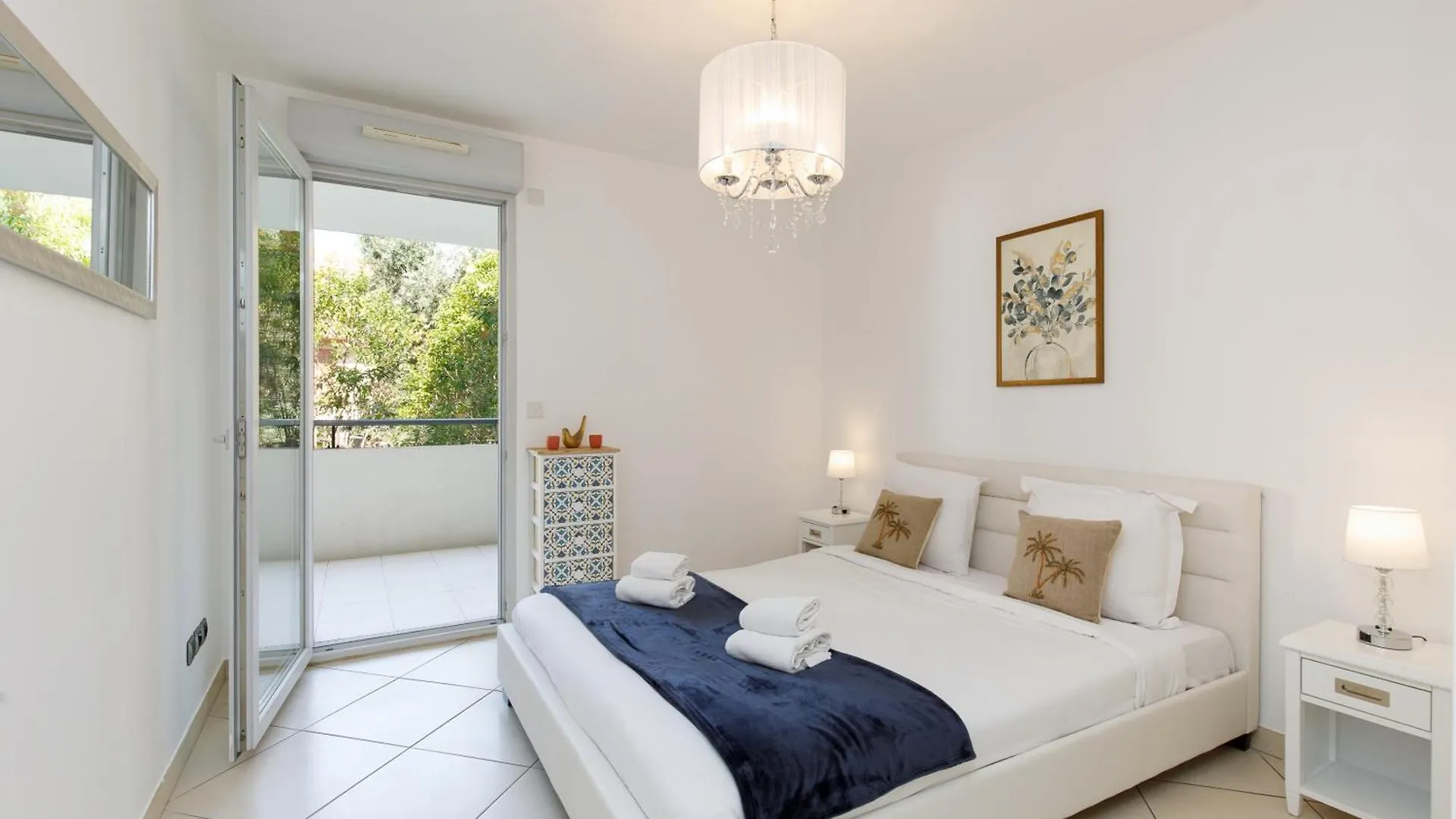 Fleury Home Yourhosthelper Cannes